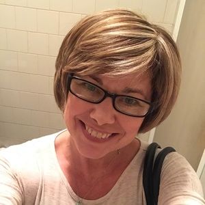 Meet your Posher, Joy